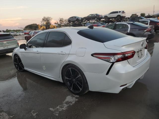 Photo 1 VIN: 4T1B61HK8KU741457 - TOYOTA CAMRY XSE 