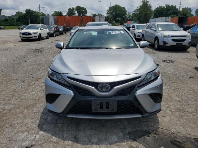 Photo 4 VIN: 4T1B61HK9JU056222 - TOYOTA CAMRY XSE 