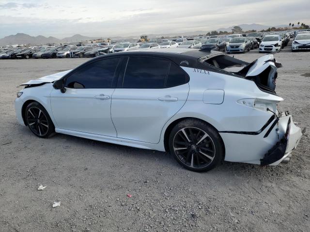 Photo 1 VIN: 4T1B61HK9JU066216 - TOYOTA CAMRY 