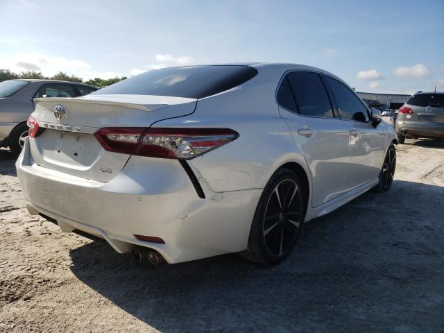 Photo 3 VIN: 4T1B61HK9JU092279 - TOYOTA CAMRY XSE 