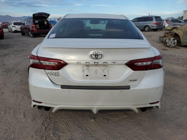 Photo 5 VIN: 4T1B61HK9JU116175 - TOYOTA CAMRY 