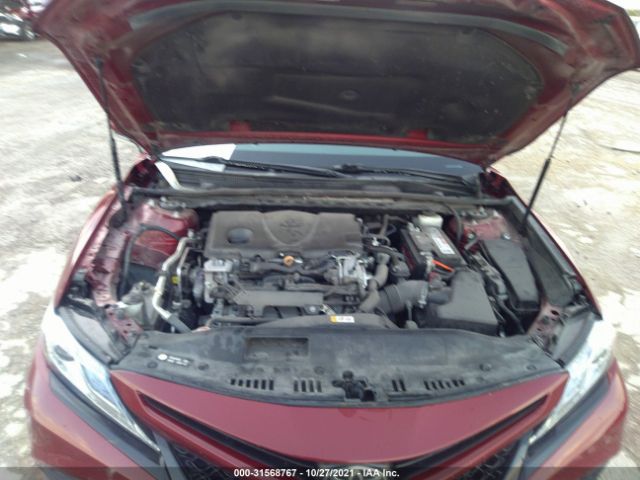 Photo 9 VIN: 4T1B61HK9JU549706 - TOYOTA CAMRY 