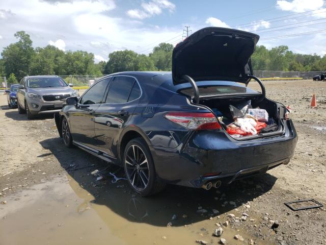 Photo 2 VIN: 4T1B61HK9JU570961 - TOYOTA CAMRY XSE 