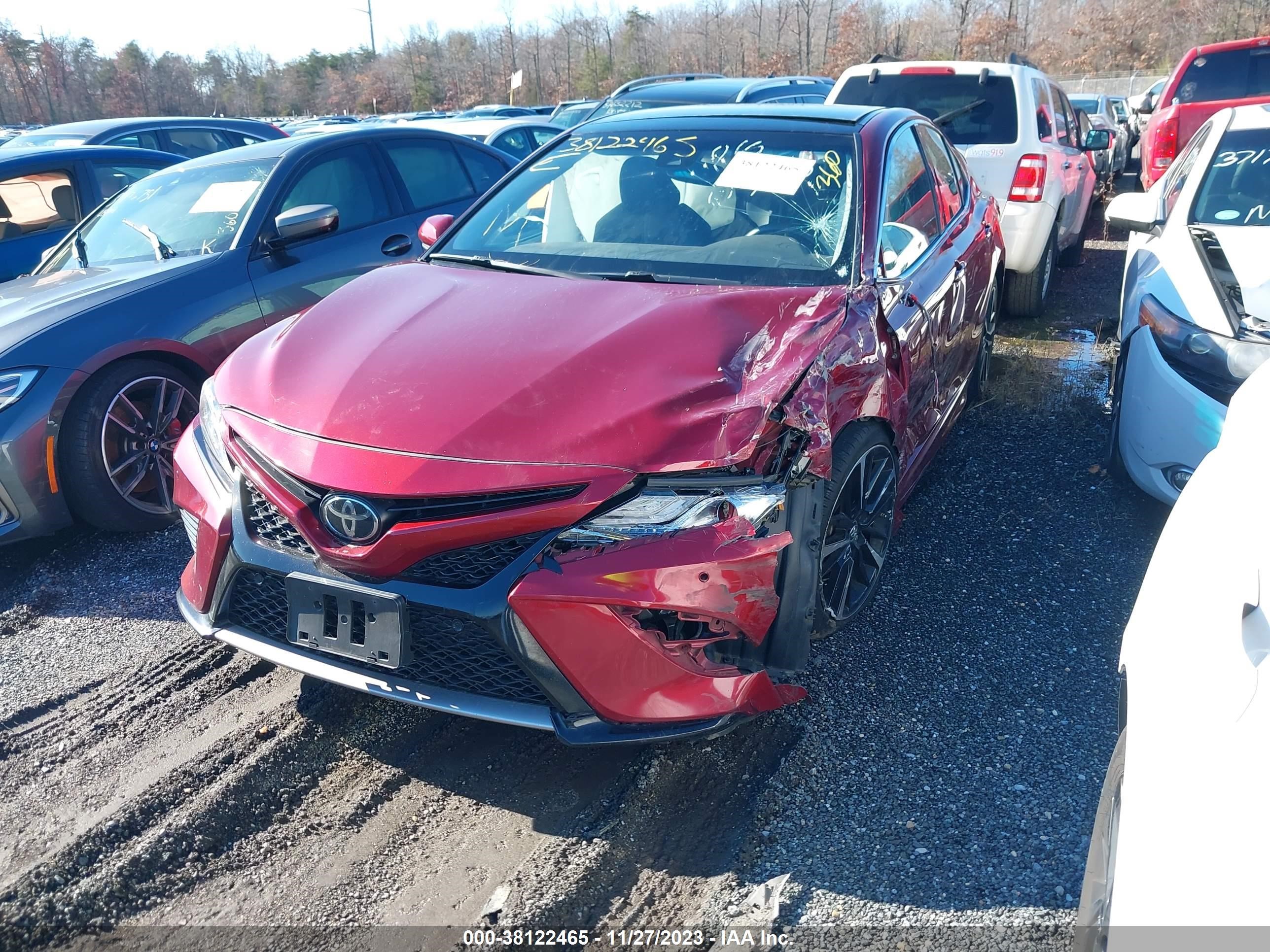 Photo 1 VIN: 4T1B61HK9JU660336 - TOYOTA CAMRY 