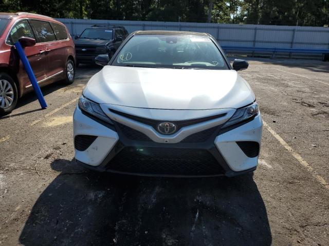 Photo 4 VIN: 4T1B61HK9KU180816 - TOYOTA CAMRY 