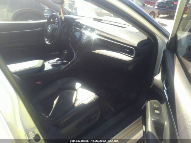 Photo 4 VIN: 4T1B61HK9KU239931 - TOYOTA CAMRY 