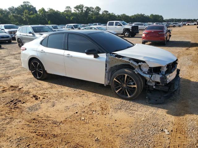 Photo 3 VIN: 4T1B61HK9KU253117 - TOYOTA CAMRY XSE 