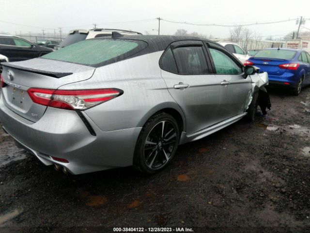 Photo 3 VIN: 4T1B61HK9KU266269 - TOYOTA CAMRY 