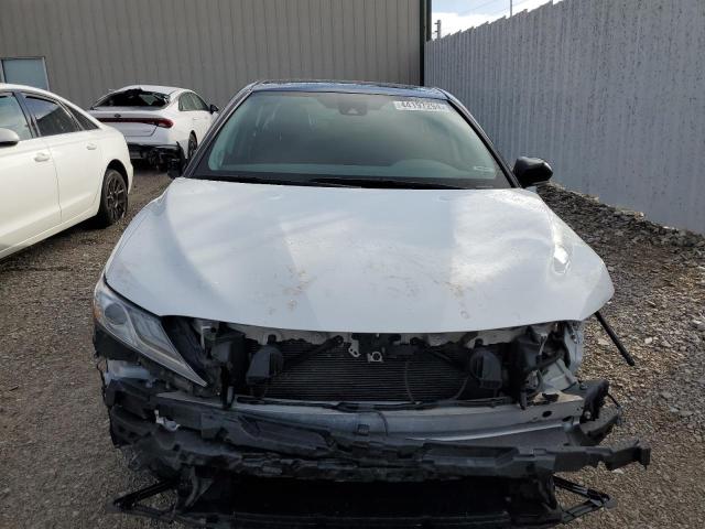 Photo 4 VIN: 4T1B61HK9KU283847 - TOYOTA CAMRY 