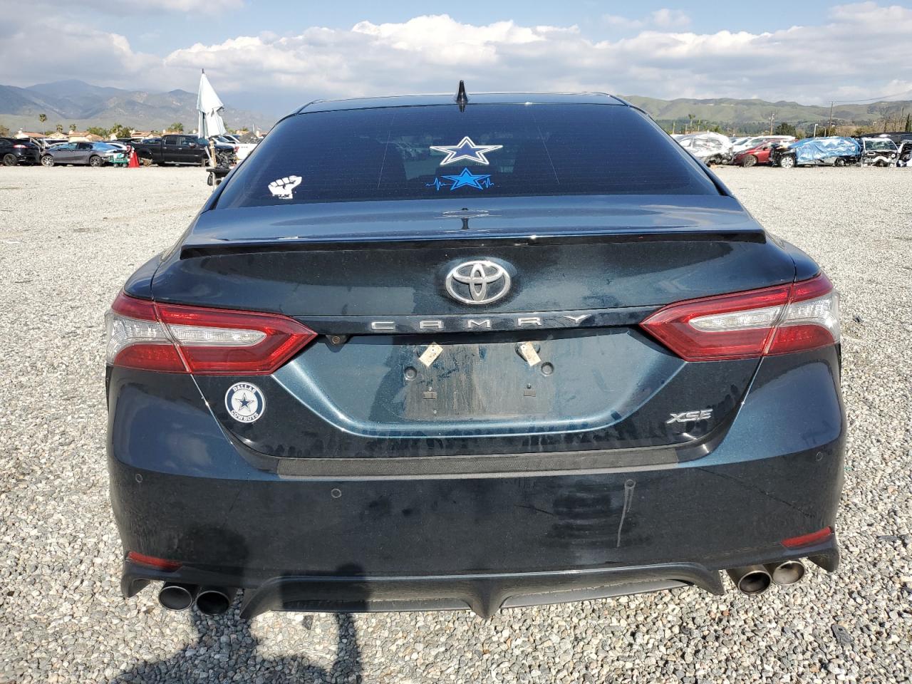 Photo 5 VIN: 4T1B61HK9KU738423 - TOYOTA CAMRY 