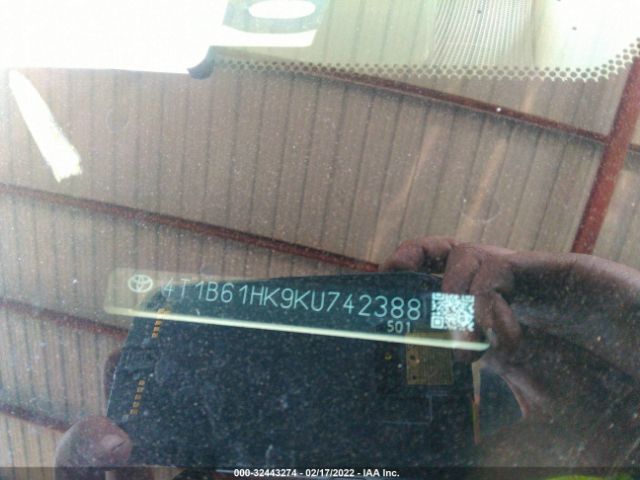 Photo 8 VIN: 4T1B61HK9KU742388 - TOYOTA CAMRY 