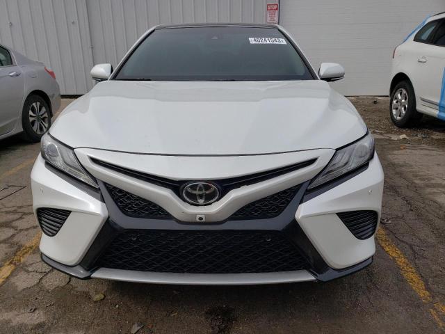 Photo 4 VIN: 4T1B61HKXJU003433 - TOYOTA CAMRY XSE 