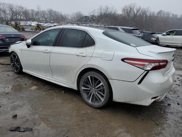 Photo 1 VIN: 4T1B61HKXJU063762 - TOYOTA CAMRY 