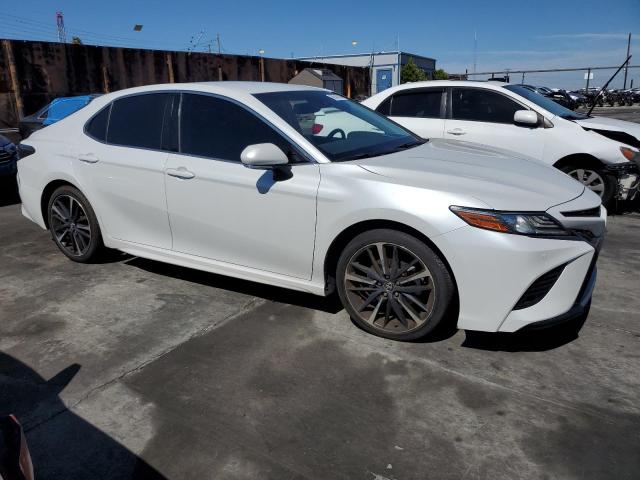 Photo 3 VIN: 4T1B61HKXJU104052 - TOYOTA CAMRY XSE 