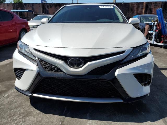 Photo 4 VIN: 4T1B61HKXJU104052 - TOYOTA CAMRY XSE 