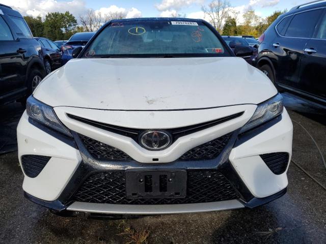 Photo 4 VIN: 4T1B61HKXJU115892 - TOYOTA CAMRY XSE 