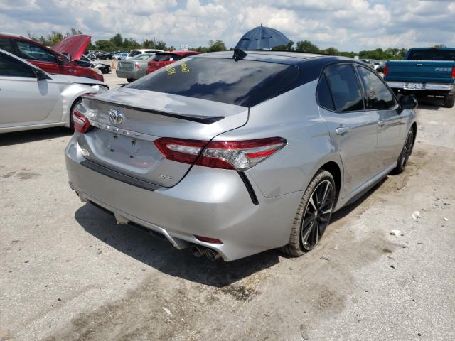 Photo 3 VIN: 4T1B61HKXKU182090 - TOYOTA CAMRY XSE 