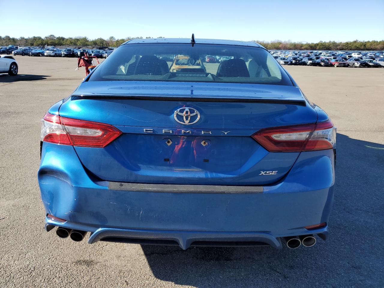 Photo 5 VIN: 4T1B61HKXKU182851 - TOYOTA CAMRY 