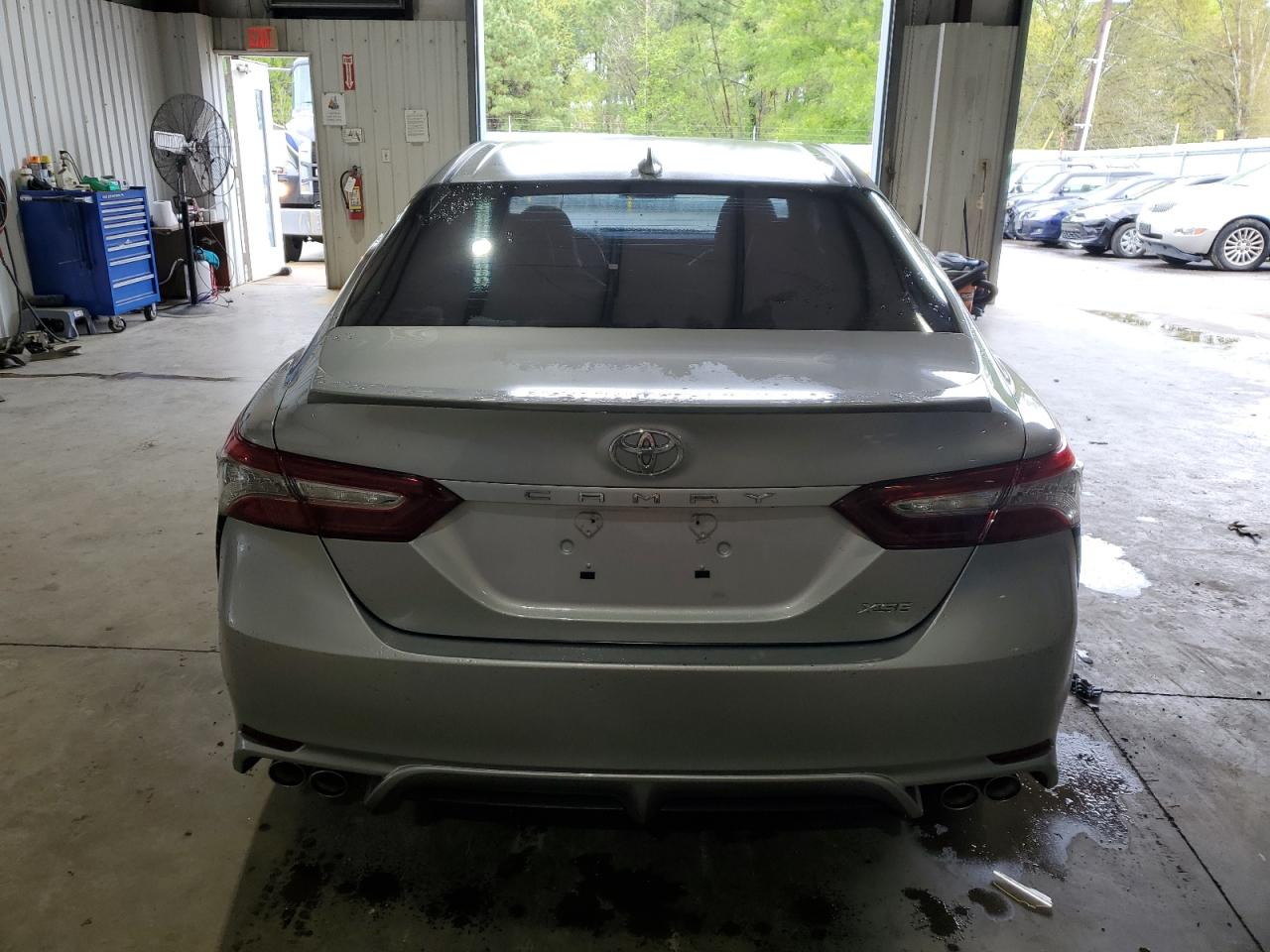 Photo 5 VIN: 4T1B61HKXKU705494 - TOYOTA CAMRY 