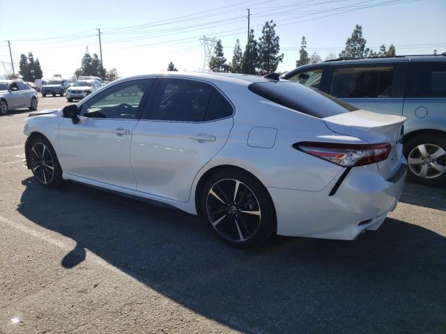 Photo 1 VIN: 4T1B61HKXKU808558 - TOYOTA CAMRY 