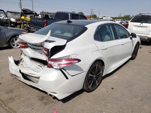 Photo 3 VIN: 4T1B61HKXKU813212 - TOYOTA CAMRY XSE 