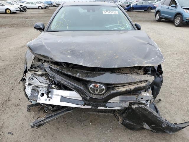 Photo 8 VIN: 4T1B61HKXKU821021 - TOYOTA CAMRY XSE 