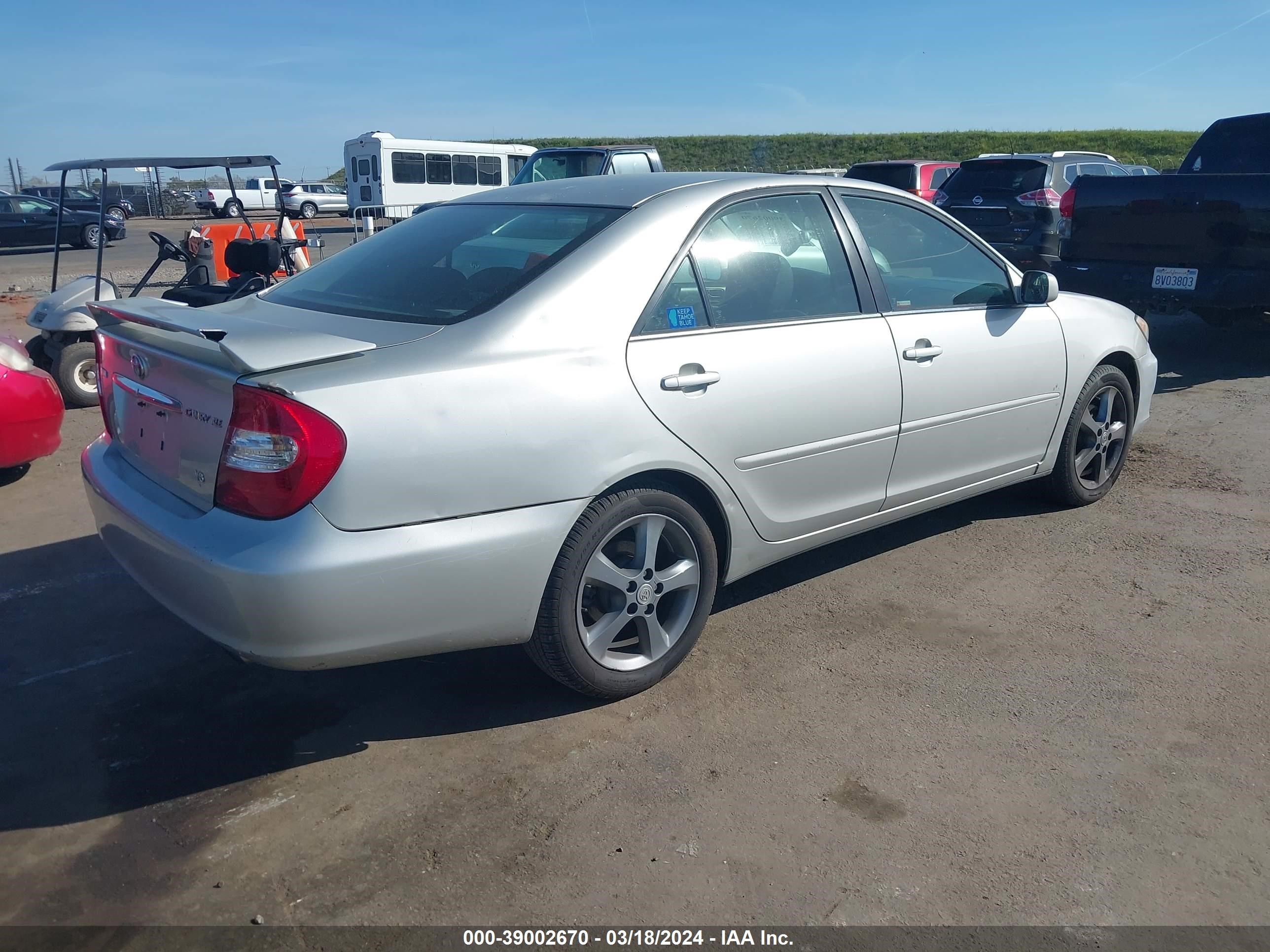 Photo 3 VIN: 4T1BA30K15U039944 - TOYOTA CAMRY 