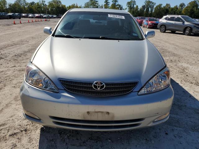 Photo 4 VIN: 4T1BA32K04U502748 - TOYOTA CAMRY SE 