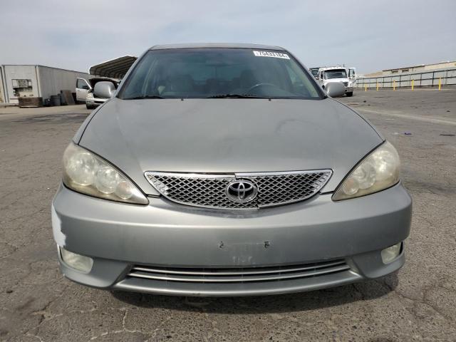 Photo 4 VIN: 4T1BA32K56U084030 - TOYOTA CAMRY SE 