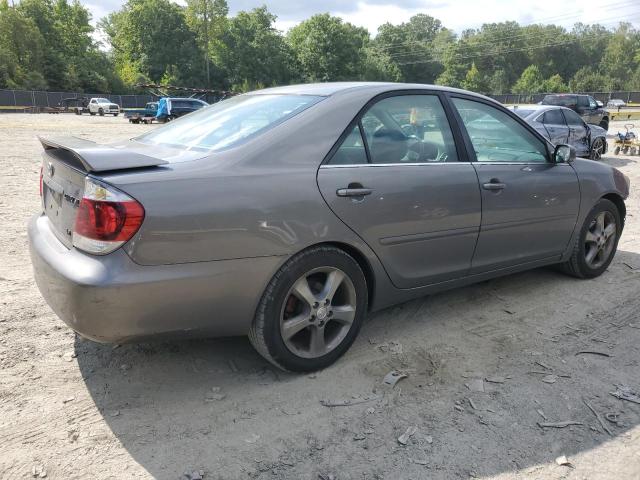 Photo 2 VIN: 4T1BA32K65U044392 - TOYOTA CAMRY SE 