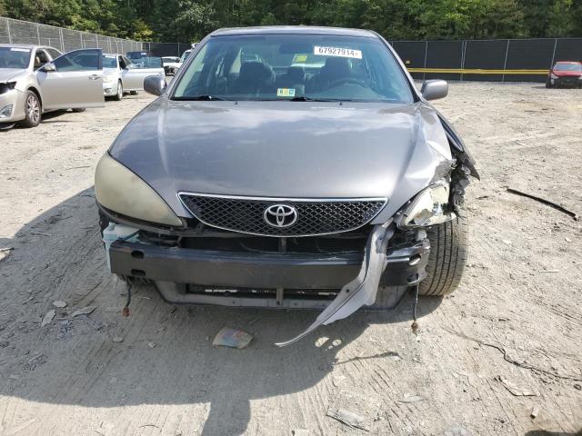 Photo 4 VIN: 4T1BA32K65U044392 - TOYOTA CAMRY SE 