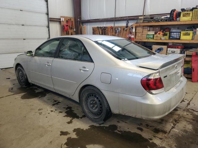 Photo 1 VIN: 4T1BA32K95U045861 - TOYOTA CAMRY 