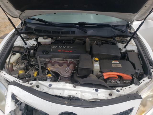 Photo 6 VIN: 4T1BB3EK0AU112057 - TOYOTA CAMRY HYBR 