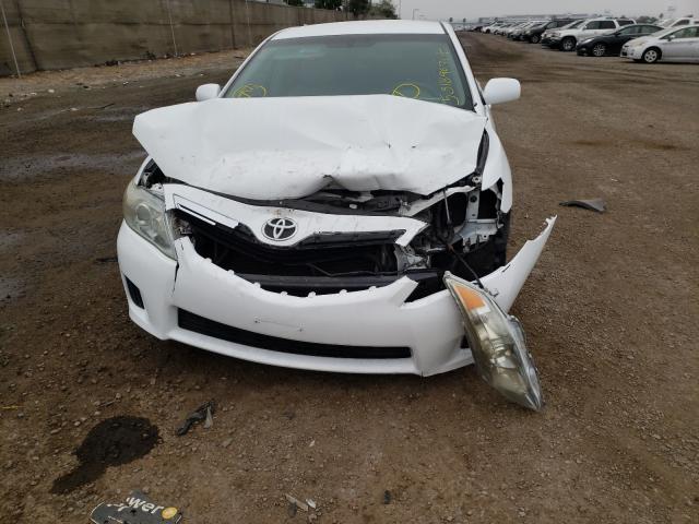 Photo 8 VIN: 4T1BB3EK0AU114567 - TOYOTA CAMRY HYBR 