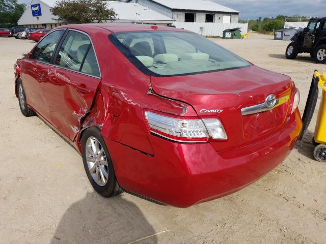 Photo 2 VIN: 4T1BB3EK0AU114973 - TOYOTA CAMRY HYBR 