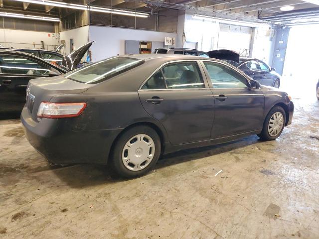 Photo 2 VIN: 4T1BB3EK0AU121857 - TOYOTA CAMRY HYBR 