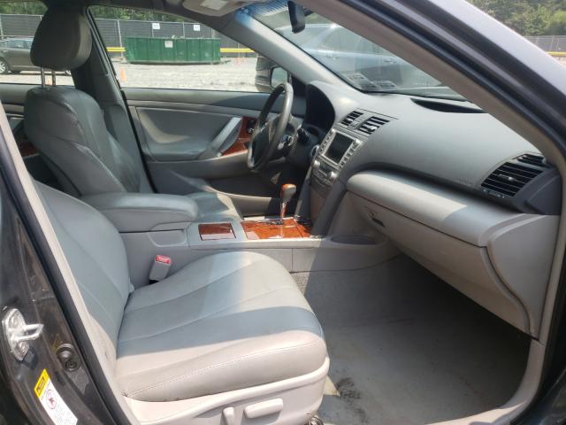 Photo 4 VIN: 4T1BB3EK0AU126119 - TOYOTA CAMRY HYBR 