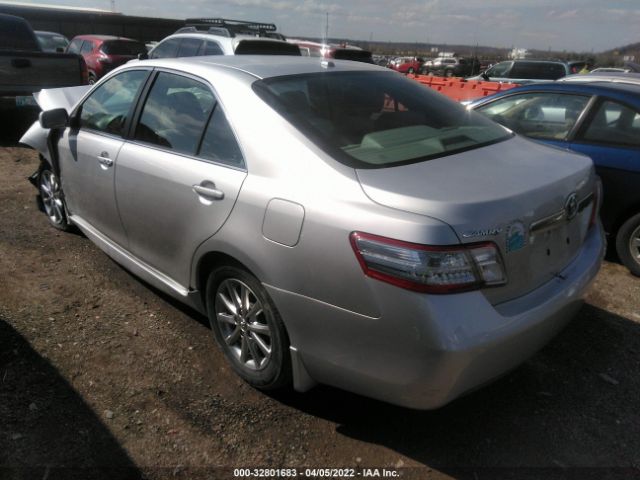 Photo 2 VIN: 4T1BB3EK1AU122399 - TOYOTA CAMRY HYBRID 