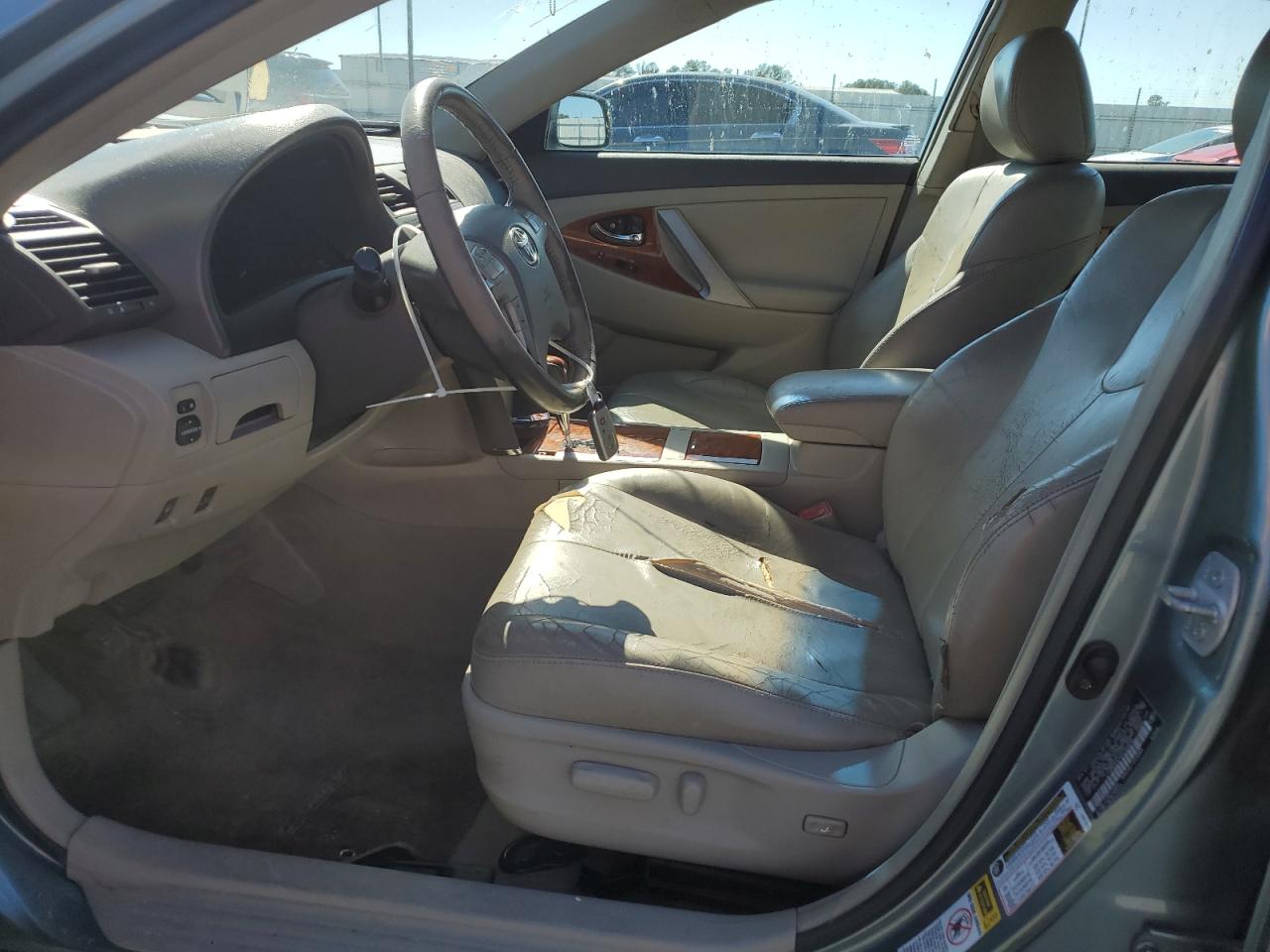 Photo 6 VIN: 4T1BB3EK1AU123035 - TOYOTA CAMRY 