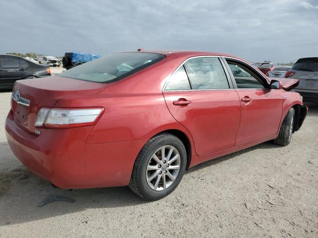 Photo 2 VIN: 4T1BB3EK1AU123813 - TOYOTA CAMRY HYBR 