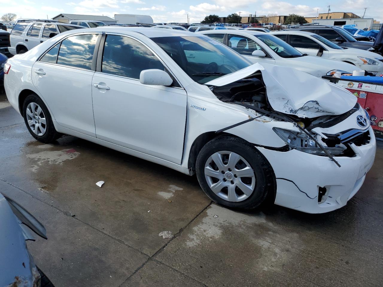 Photo 3 VIN: 4T1BB3EK1BU142508 - TOYOTA CAMRY 