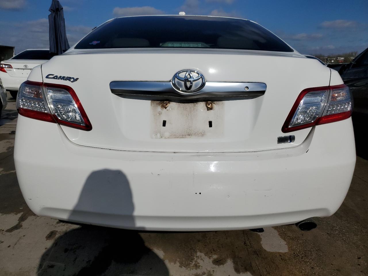 Photo 5 VIN: 4T1BB3EK1BU142508 - TOYOTA CAMRY 