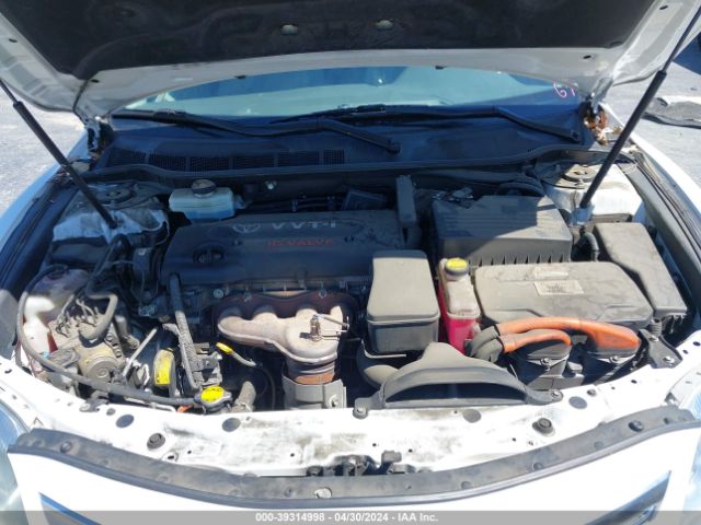 Photo 9 VIN: 4T1BB3EK2AU116269 - TOYOTA CAMRY HYBRID 