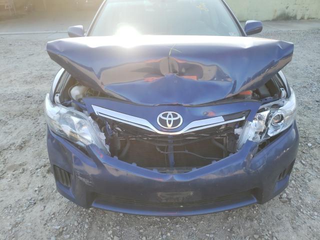 Photo 6 VIN: 4T1BB3EK2BU133865 - TOYOTA CAMRY HYBR 