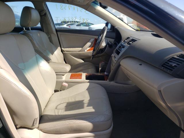 Photo 4 VIN: 4T1BB3EK2BU134014 - TOYOTA CAMRY HYBR 