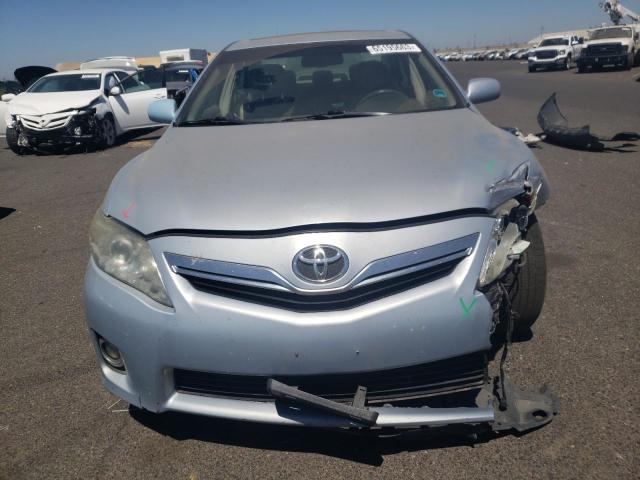 Photo 4 VIN: 4T1BB3EK2BU135650 - TOYOTA CAMRY HYBR 