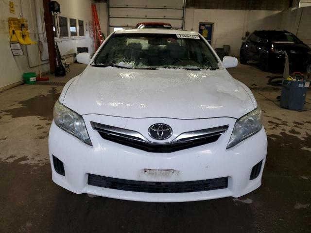 Photo 4 VIN: 4T1BB3EK2BU140928 - TOYOTA CAMRY 