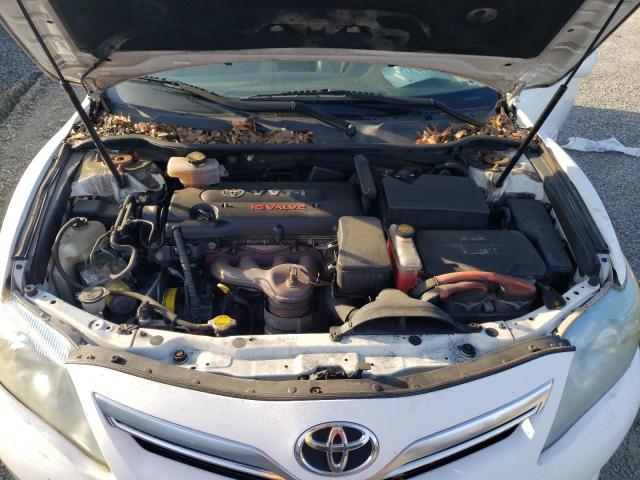 Photo 6 VIN: 4T1BB3EK3AU114157 - TOYOTA CAMRY HYBR 