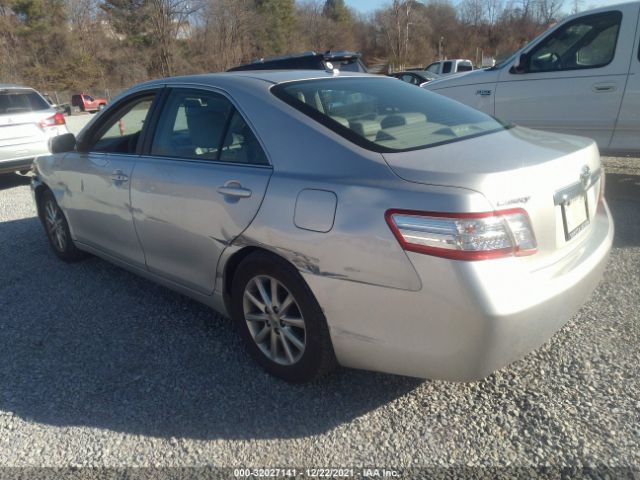 Photo 2 VIN: 4T1BB3EK3AU115793 - TOYOTA CAMRY HYBRID 