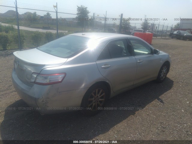 Photo 3 VIN: 4T1BB3EK3BU132093 - TOYOTA CAMRY HYBRID 